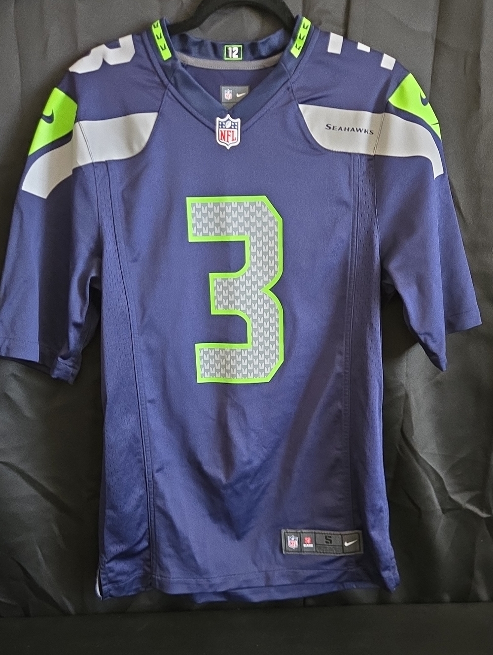 Nike Seahawks #3 Jersey in Navy and Volt